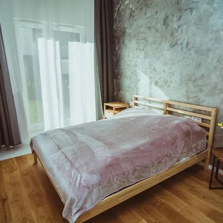 Apartment Like At Marywilska Warsaw