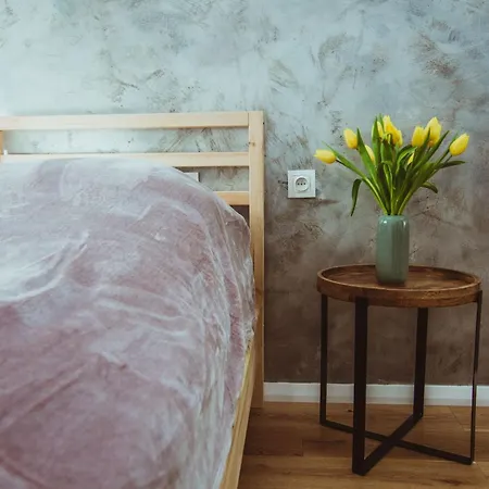 Like At Marywilska Apartamento Varsovia