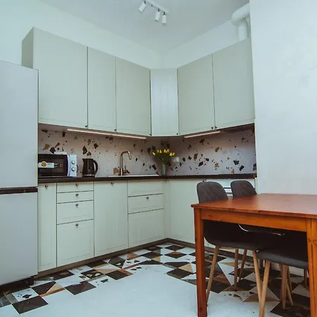 Like At Marywilska Apartamento *